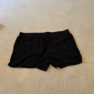 Nordstrom Black Shorts size: XL
